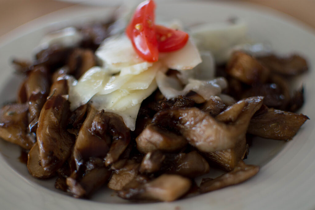 Λόφος Σάντοβας menu Ποικιλία μανιταριών σοτέ