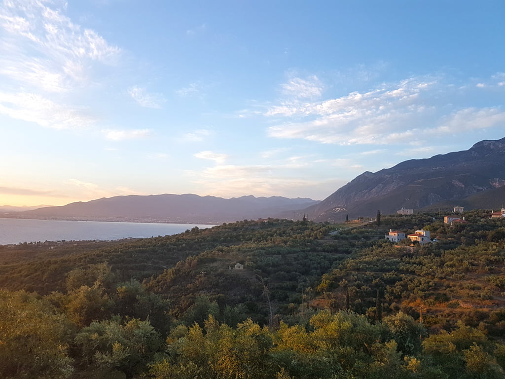 Ο Λόφος της Σάντοβας - Μεγάλη Μαντίνεια - Περιοχή 4